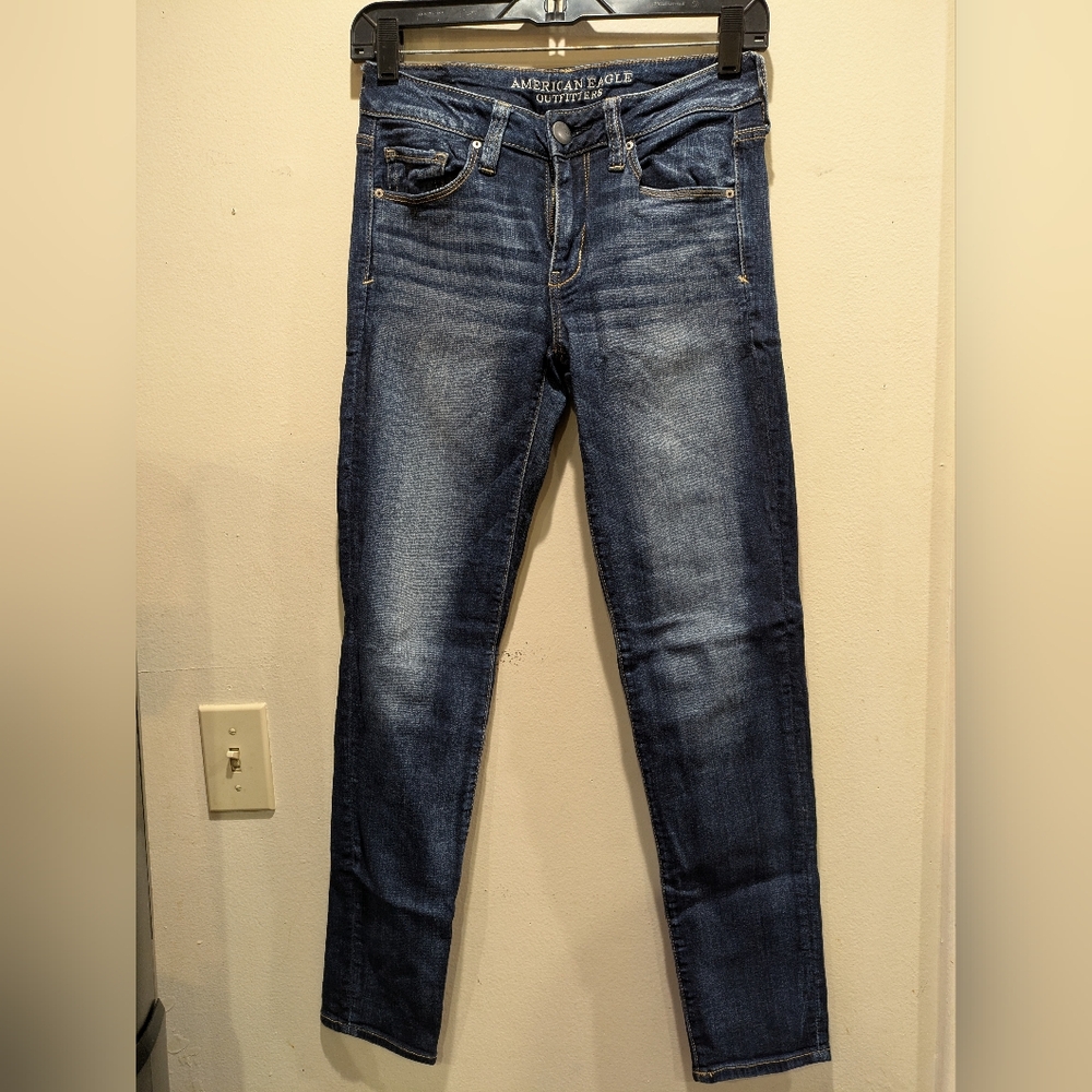 American Eagle Outfitters Women's Dark Blue Skinny Jeans Size 4